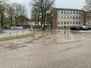 Parkplatz am St.-Bernhard-Gymnasium