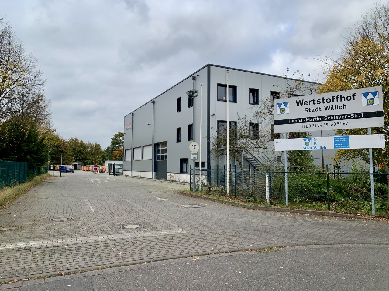 Wertstoffhof Willich Anfahrt, Gebühren & Öffnungszeiten Lukas Maaßen